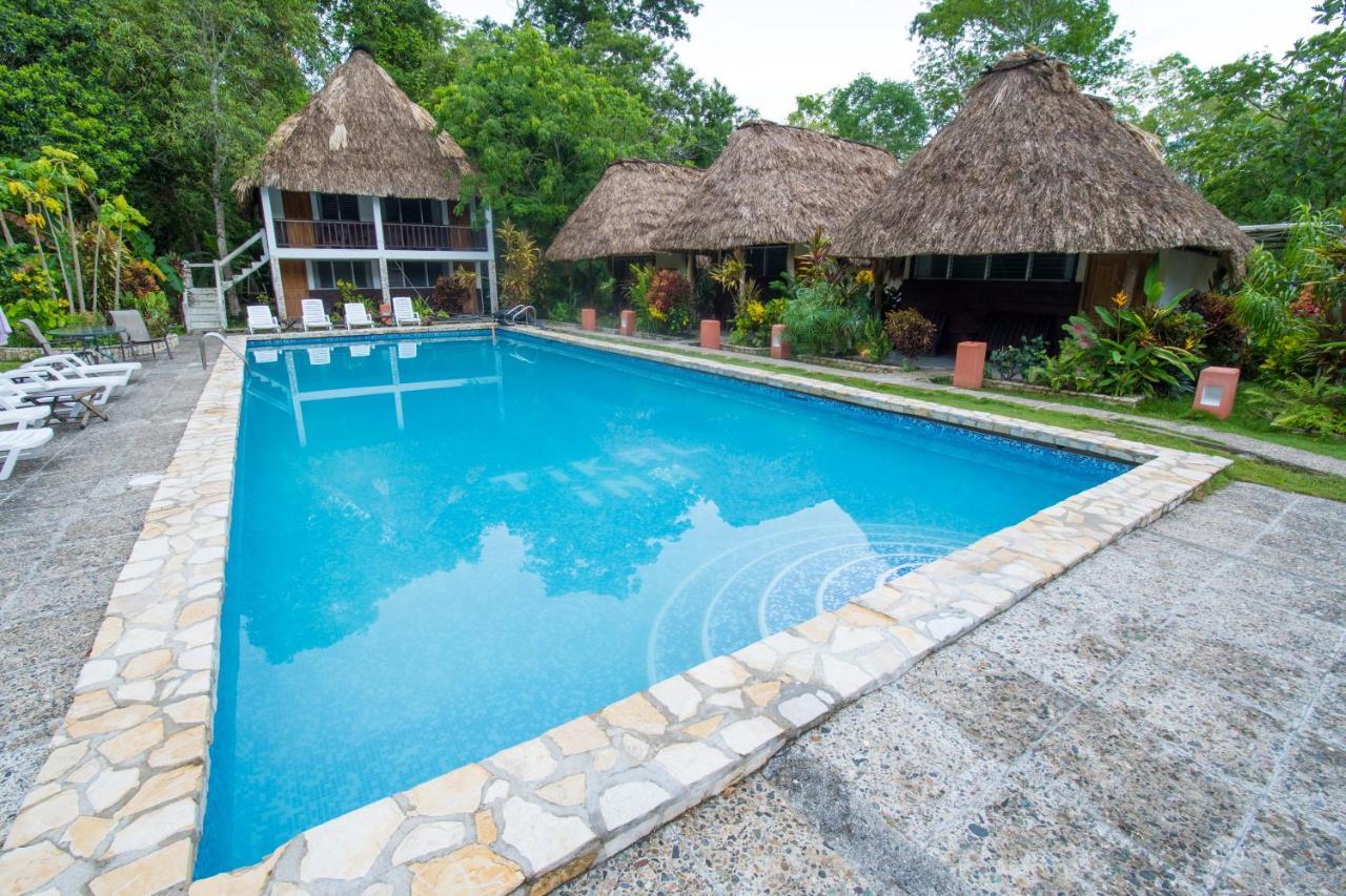 Hotel Tikal Inn מראה חיצוני תמונה