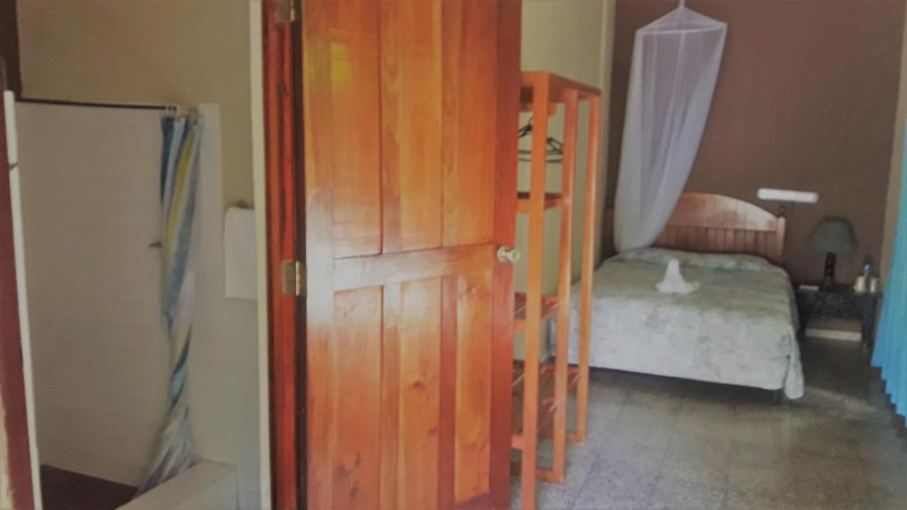 Hotel Tikal Inn מראה חיצוני תמונה